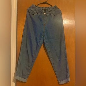 Banana Republic Elastic Waist Ankle Jean